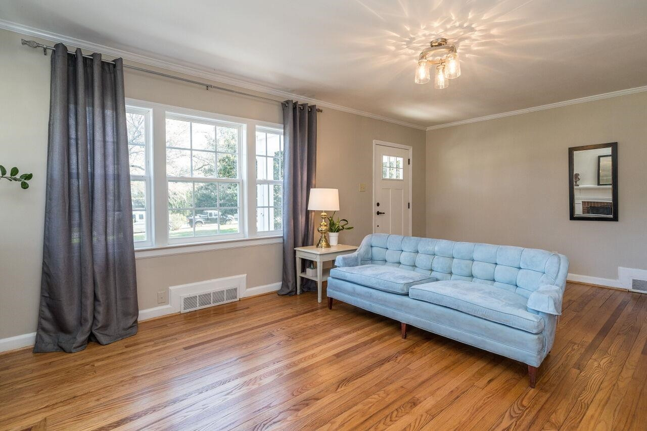 129 Lord Ashley Road Raleigh, NC 27610 - Photo 5 of 34 Photo 5