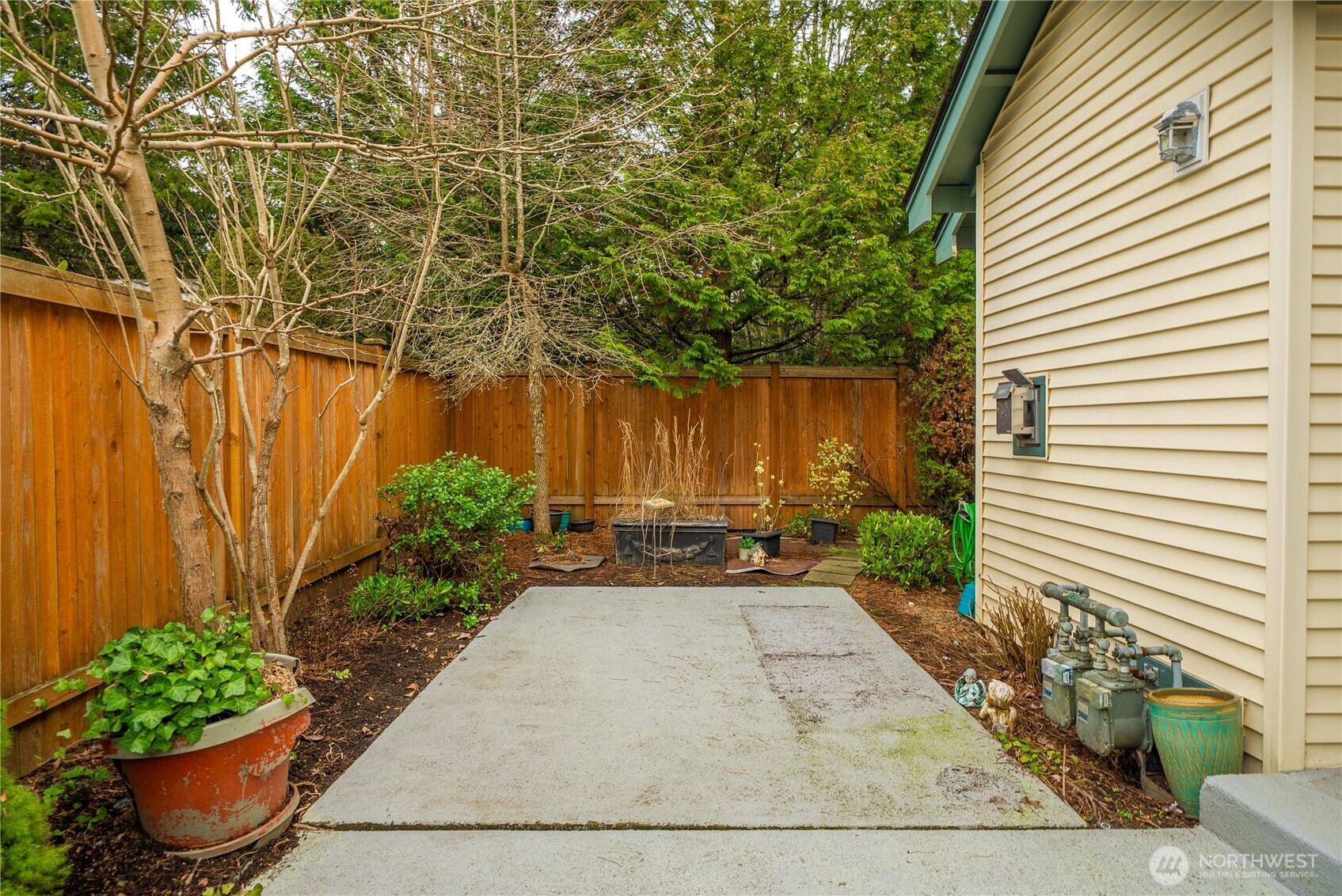 672 Chelan Place Northeast, Unit 672 Renton, WA 98059 - Photo 26 of 37
