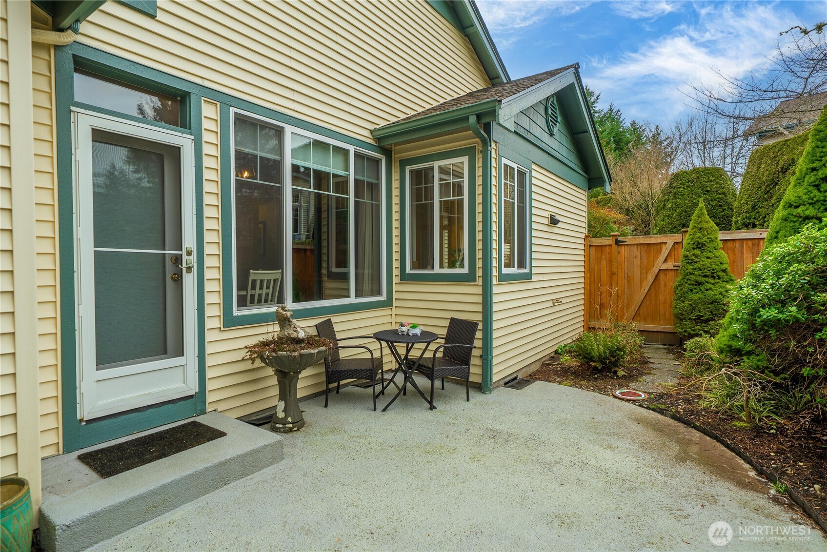 672 Chelan Place Northeast, Unit 672 Renton, WA 98059 - Photo 28 of 37