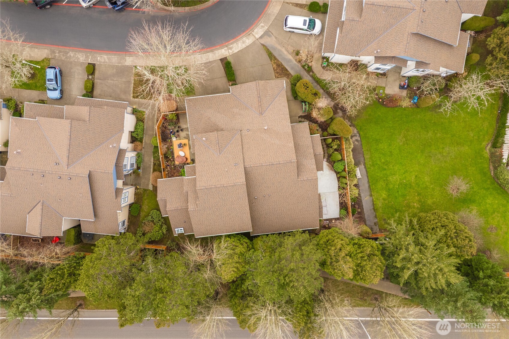 672 Chelan Place Northeast, Unit 672 Renton, WA 98059 - Photo 36 of 37