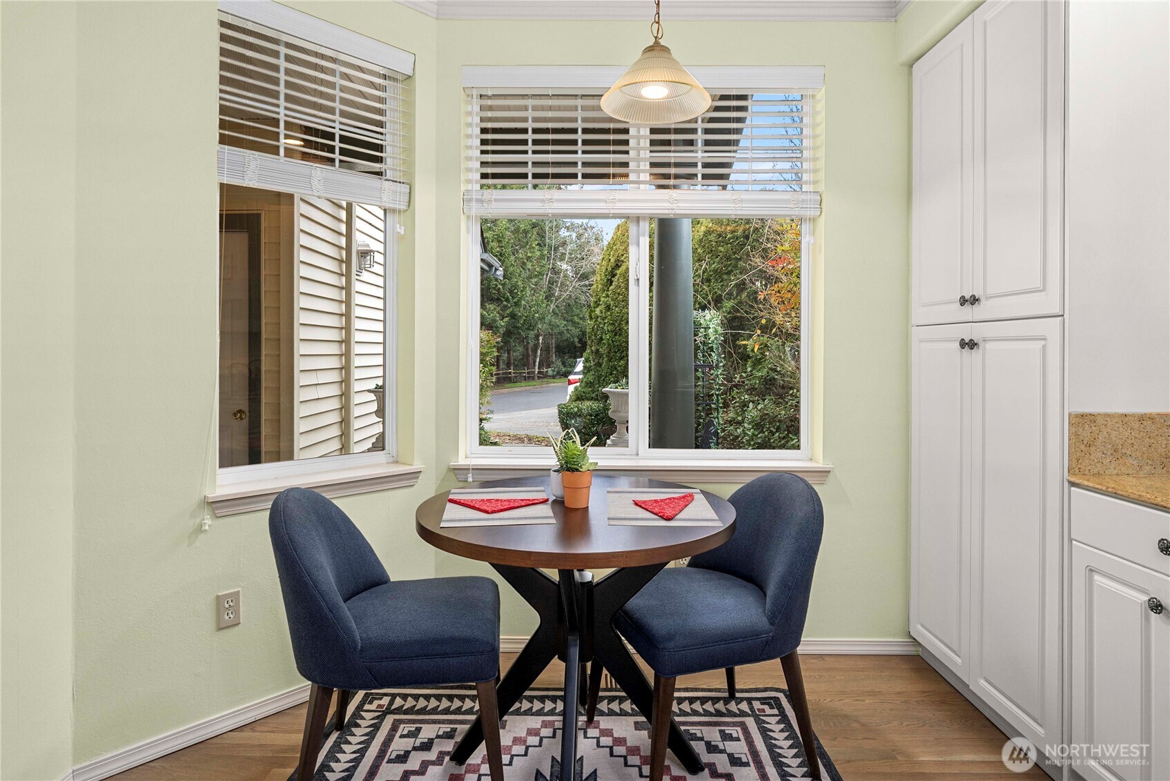 672 Chelan Place Northeast, Unit 672 Renton, WA 98059 - Photo 7 of 37