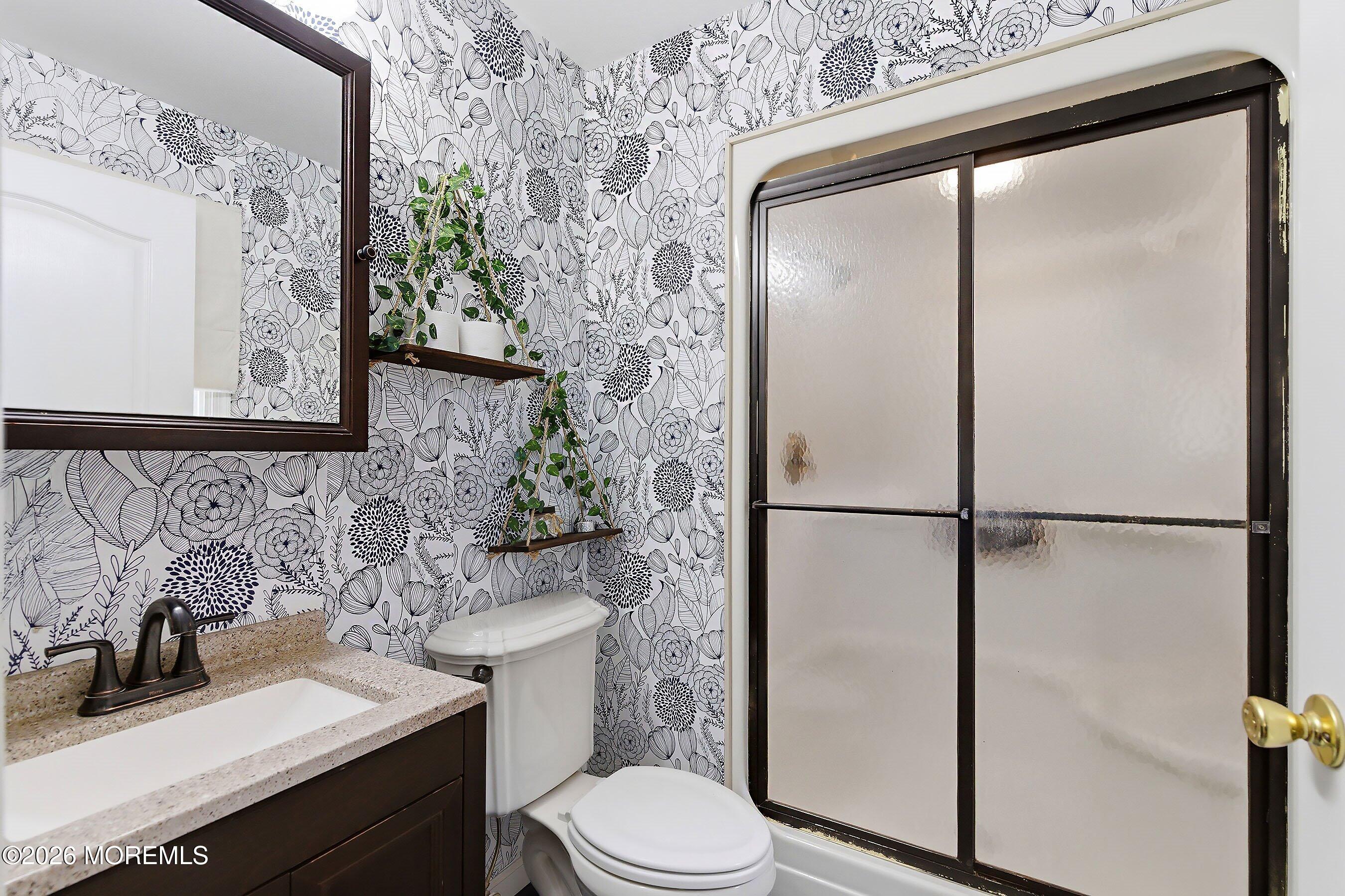 247 Toms River Road Jackson, NJ 08527 - Photo 19 of 37 20-Bathroom 2