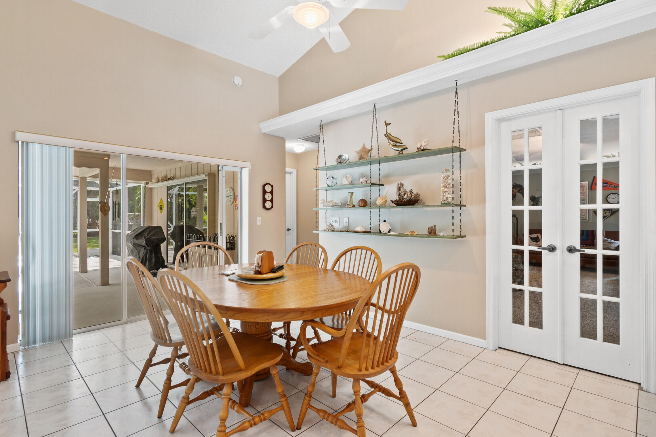9232 154th Road North Jupiter, FL 33478 - Photo 6 of 40 Dining Area