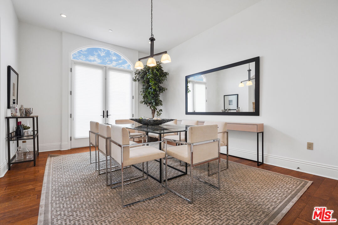 420 South Hamel Road, Unit PH1 Los Angeles, CA 90048 - Photo 18 of 30