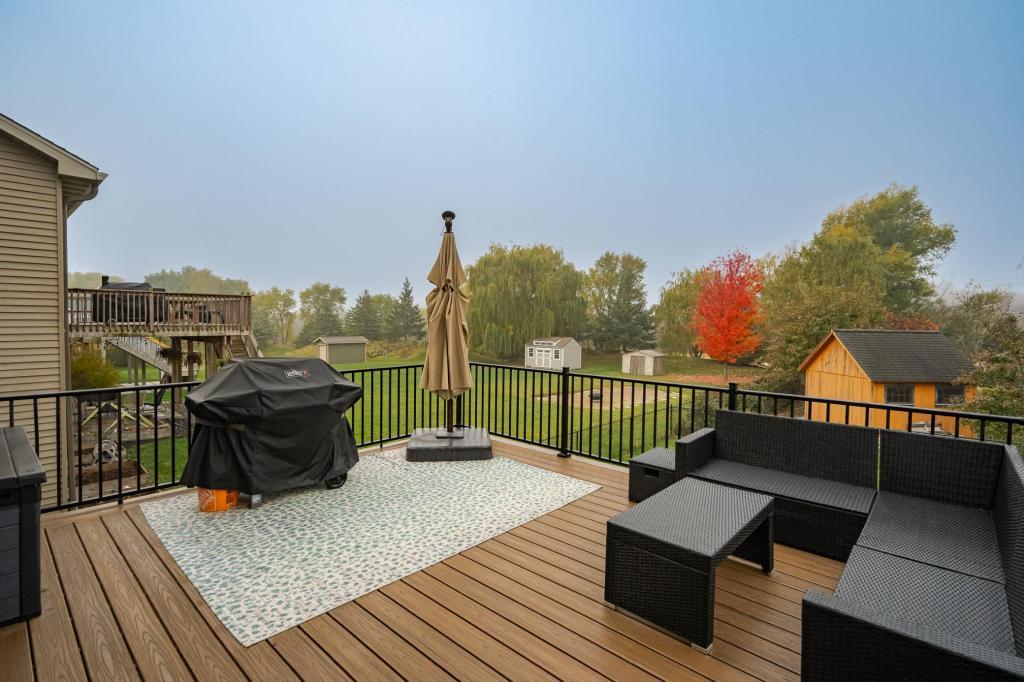 1411 Century Point Lane Northeast Rochester, MN 55906 - Photo 35 of 40