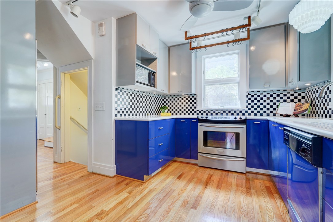54 Nunda Boulevard Rochester, NY 14610 - Photo 11 of 40 Enjor corian countertops & stainless steel applian