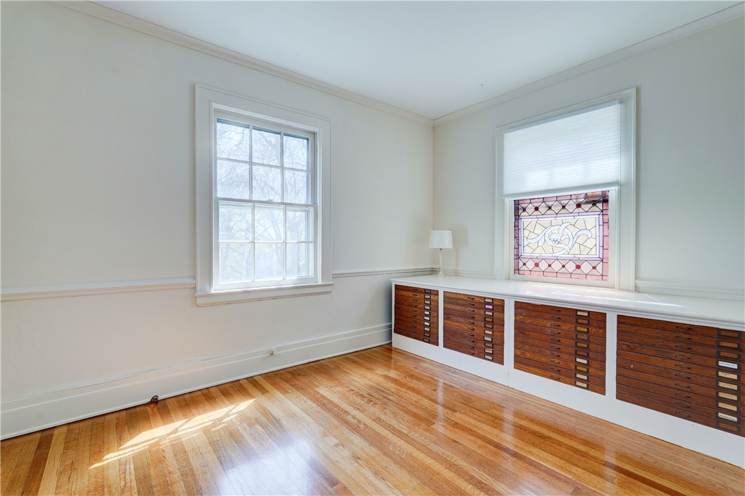 54 Nunda Boulevard Rochester, NY 14610 - Photo 20 of 40 Bedroom #1 (the drawers are not technically built-
