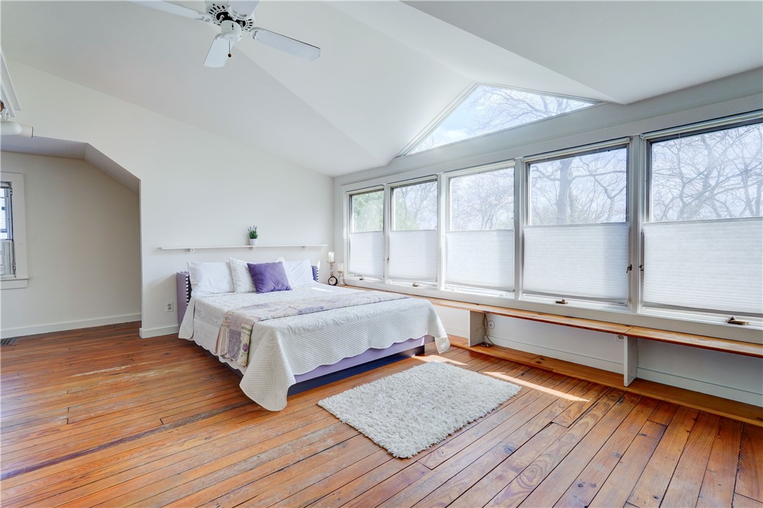 54 Nunda Boulevard Rochester, NY 14610 - Photo 28 of 40 The 3rd floor bedroom suite with vaulted ceilings
