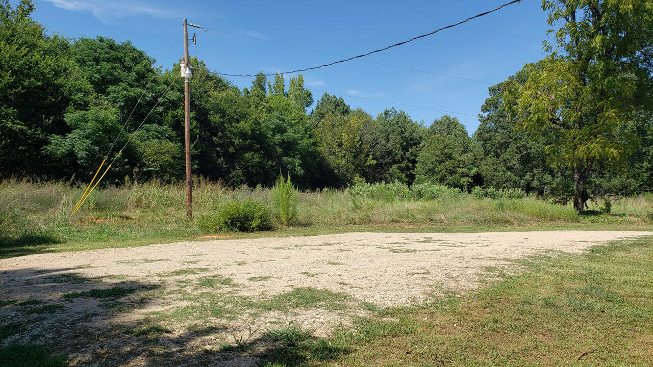 288 Tolbert Road Saluda, SC 29138 - Photo 37 of 43