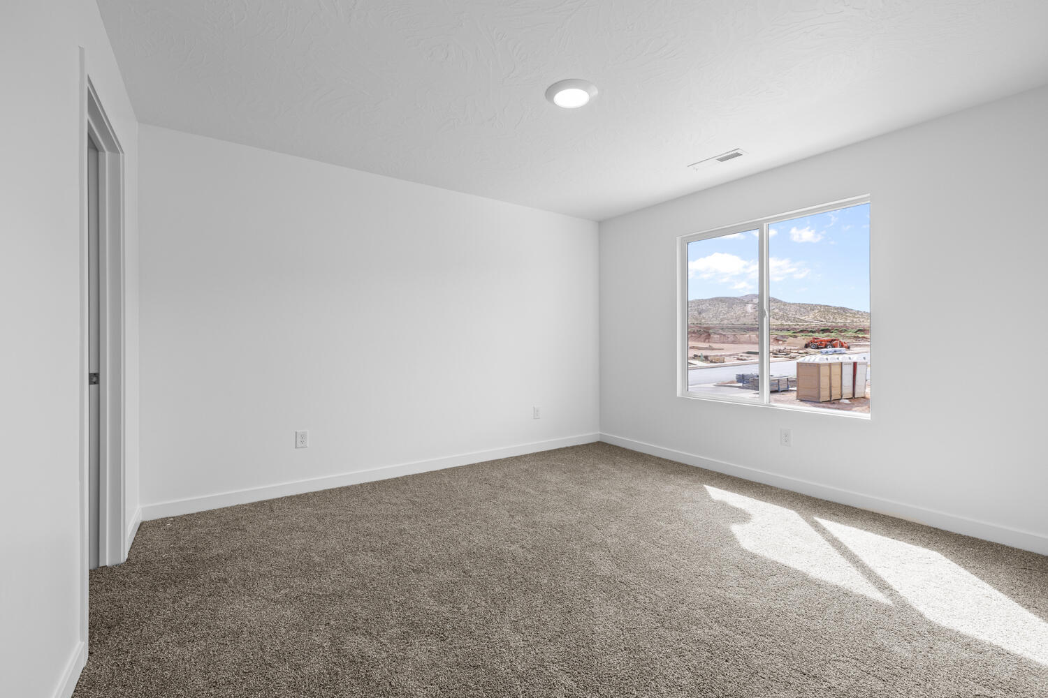 2113 Wolverine Way, Unit 2435 Washington, UT 84780 - Photo 19 of 31 R6II5559