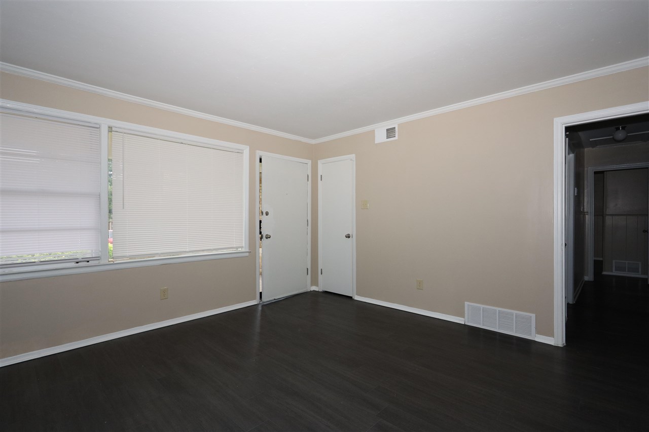 840 Berclair Road Memphis, TN 38122 - Photo 6 of 14