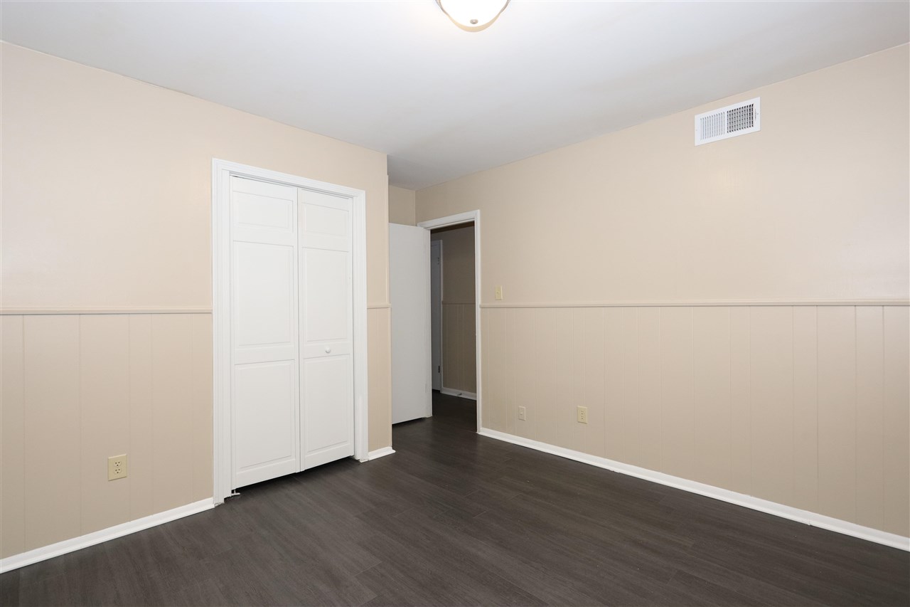 840 Berclair Road Memphis, TN 38122 - Photo 9 of 14