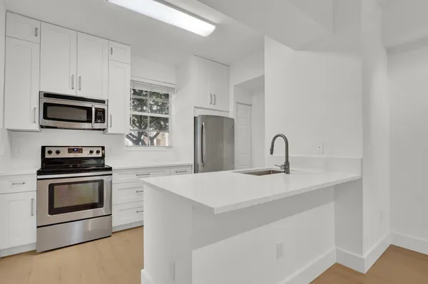 $2,695 | 4903 Chancellor Drive, Unit 13, Jupiter, FL 33458