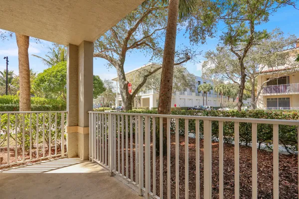$2,695 | 4903 Chancellor Drive, Unit 13, Jupiter, FL 33458