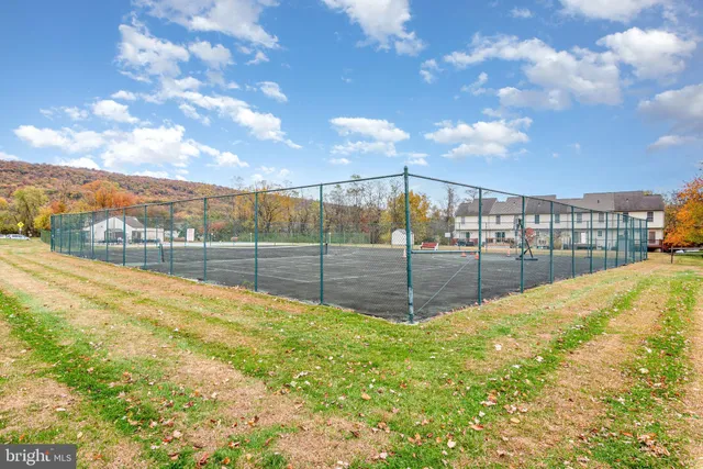 $225,000 | 816 Charlotte Way, Enola, PA 17025