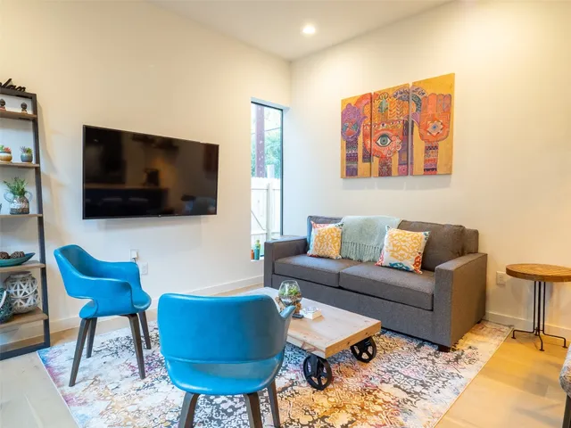$5,100 | 1811 Willow Street, Unit A, Austin, TX 78702
