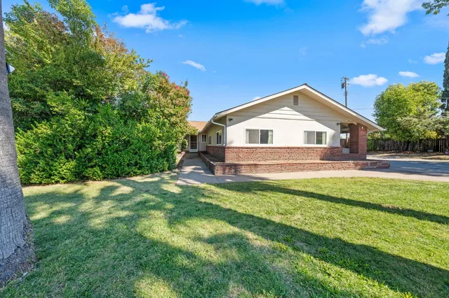 $649,000 | 6519 Colette Way, North Highlands, CA 95660