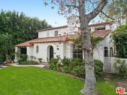 $2,300,000 | 457 North Orange Drive, Los Angeles, CA 90036