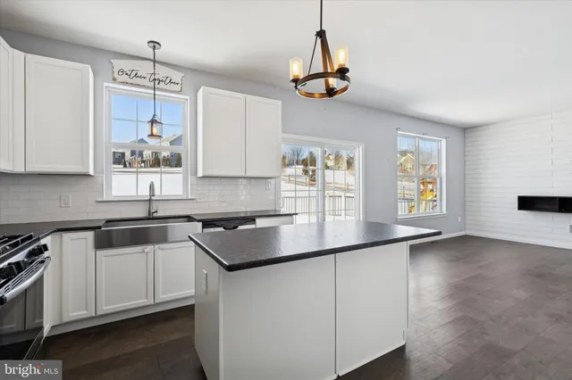 $499,900 | 48 Christi Drive, Barto, PA 19504