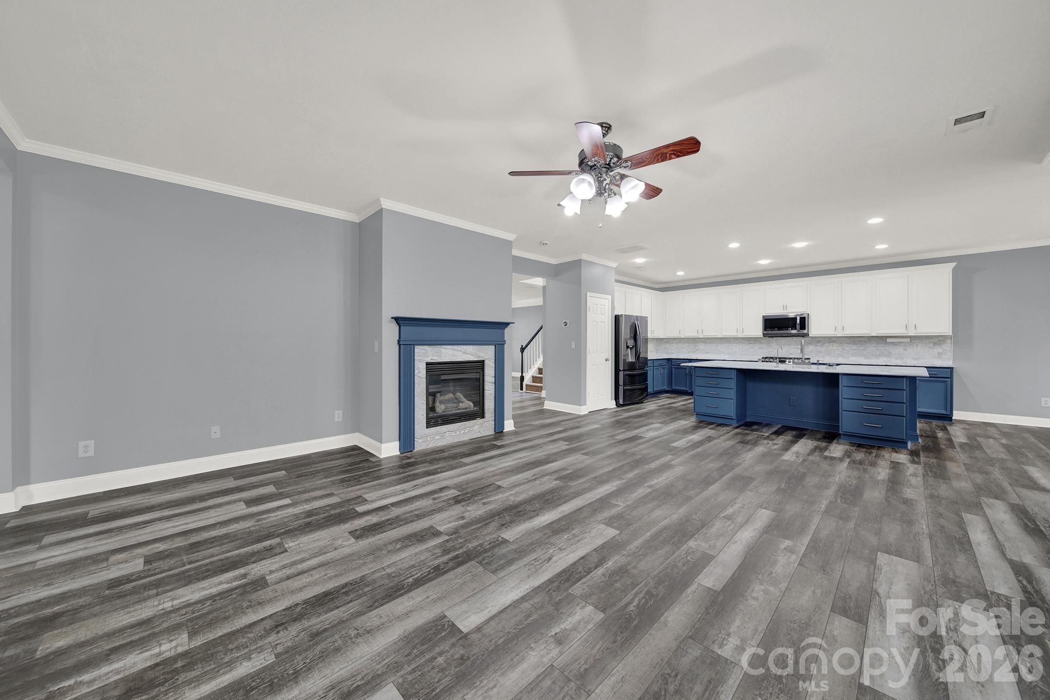 325 Mt Side Way Fort Mill, SC 29715 - Photo 11 of 47