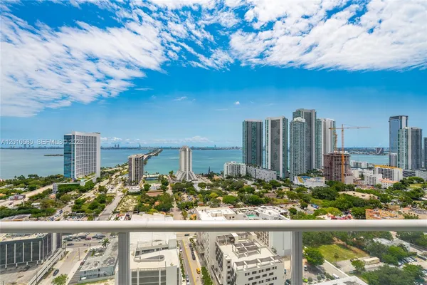 $8,500 | 3470 East Coast Avenue, Unit H2701, Miami, FL 33137