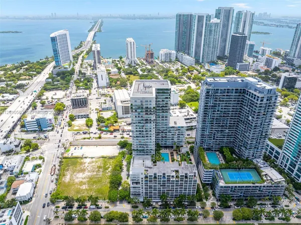 $8,500 | 3470 East Coast Avenue, Unit H2701, Miami, FL 33137