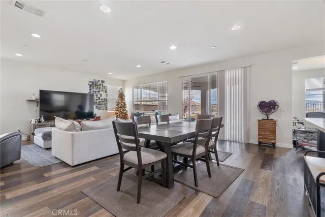 $1,100,000 | 29046 Sterling Lane, Valencia, CA 91354