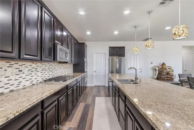 $1,100,000 | 29046 Sterling Lane, Valencia, CA 91354