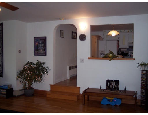 33 Lakeshore Road Natick, MA 01760 - Photo 6 of 15