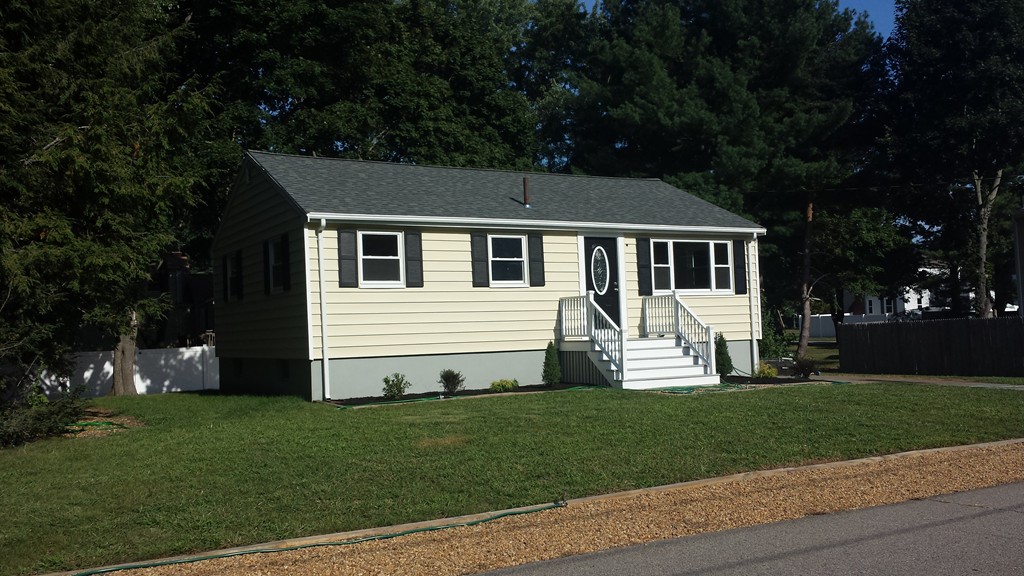 42 Moncrief Road Rockland, MA 02370 - Photo 1 of 22 Gallery Image 1