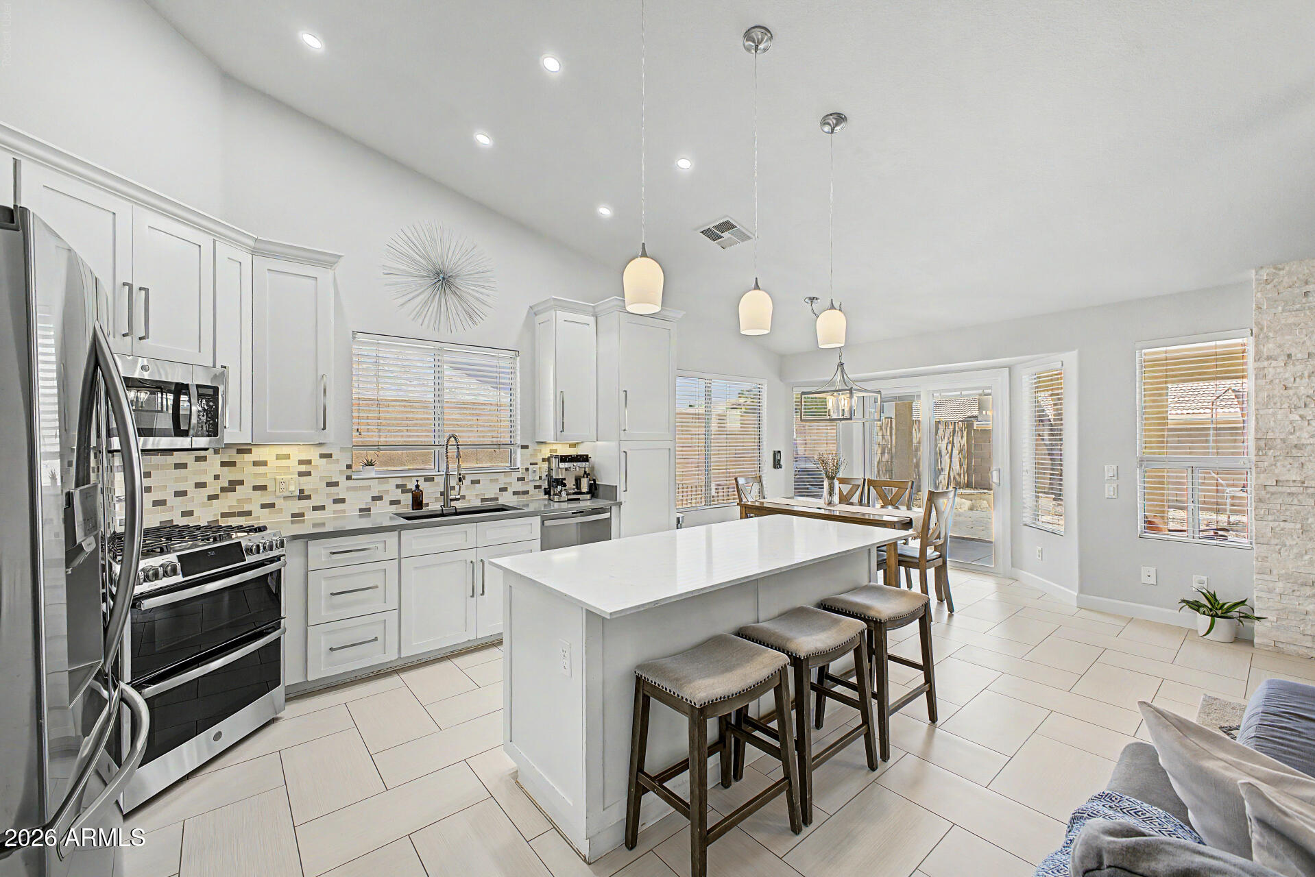 5975 West Alameda Road Glendale, AZ 85310 - Photo 14 of 49 Kitchen