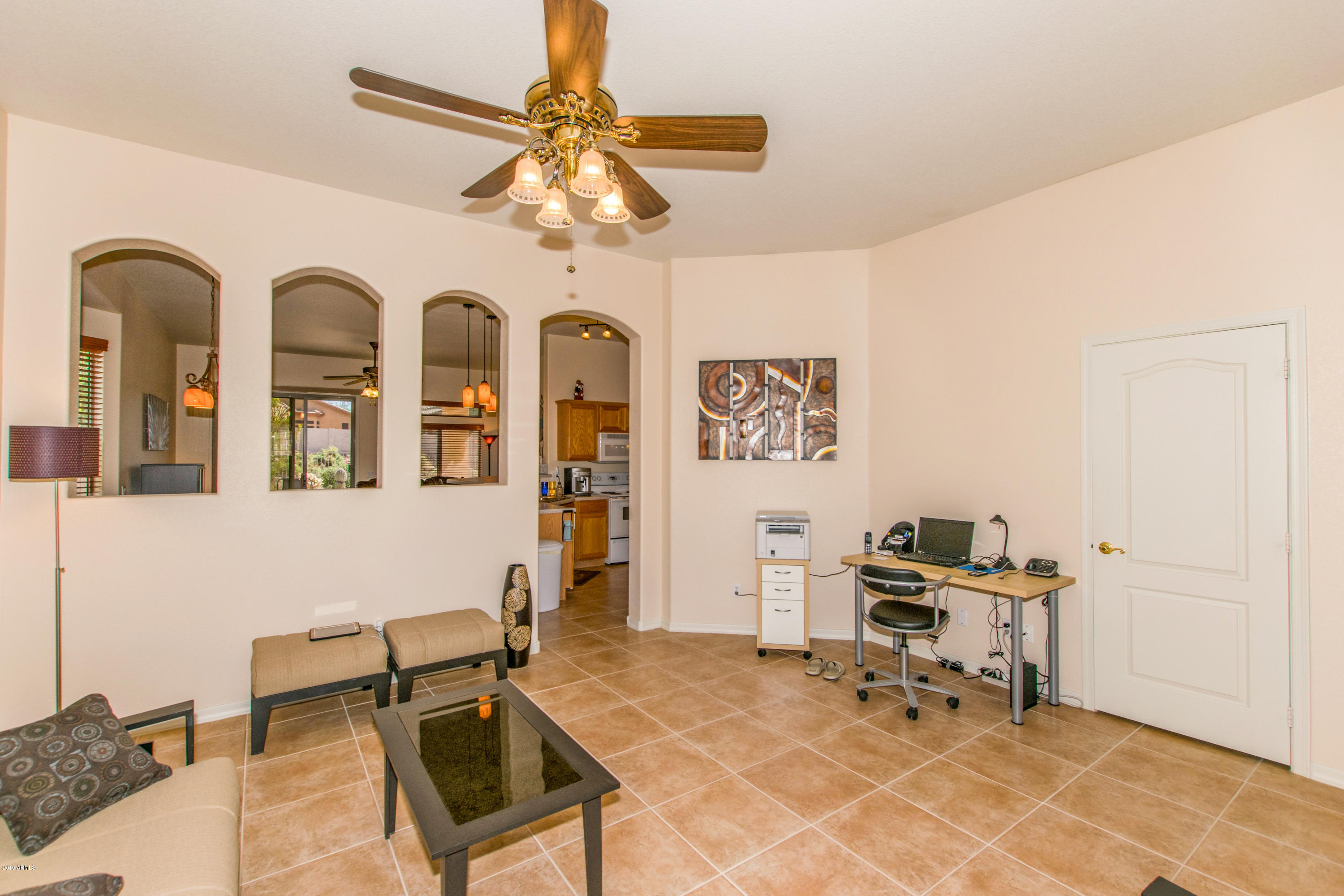 4291 South Strong Box Road Gold Canyon, AZ 85118 - Photo 5 of 27 05 Family Room