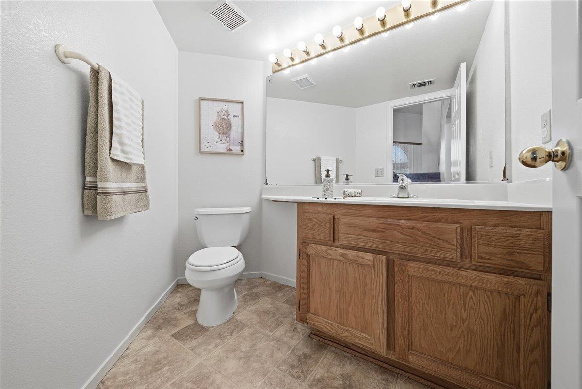 8317 Bramble Bush Circle Antelope, CA 95843 - Photo 16 of 34