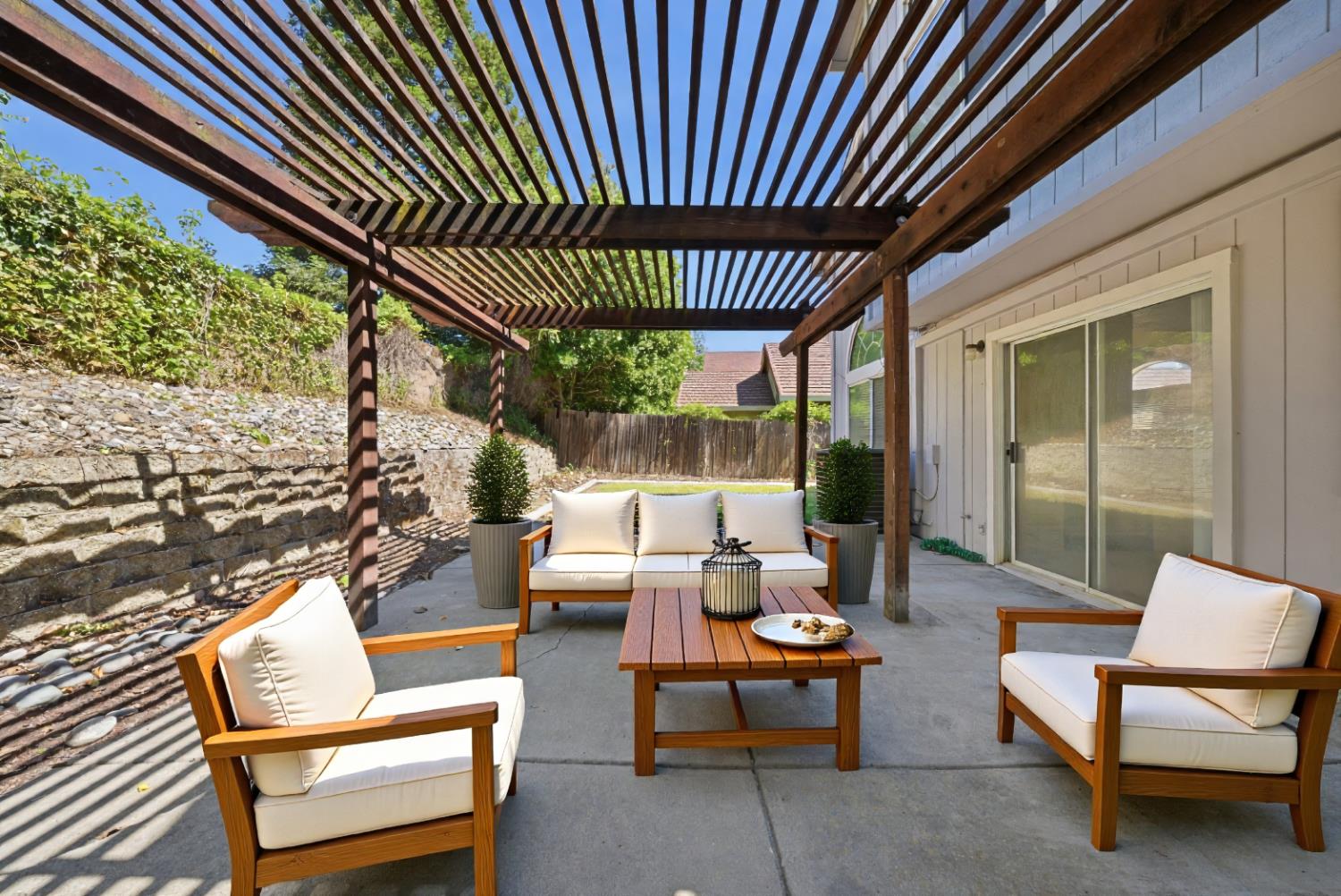 8317 Bramble Bush Circle Antelope, CA 95843 - Photo 29 of 34 Virtually staged back patio