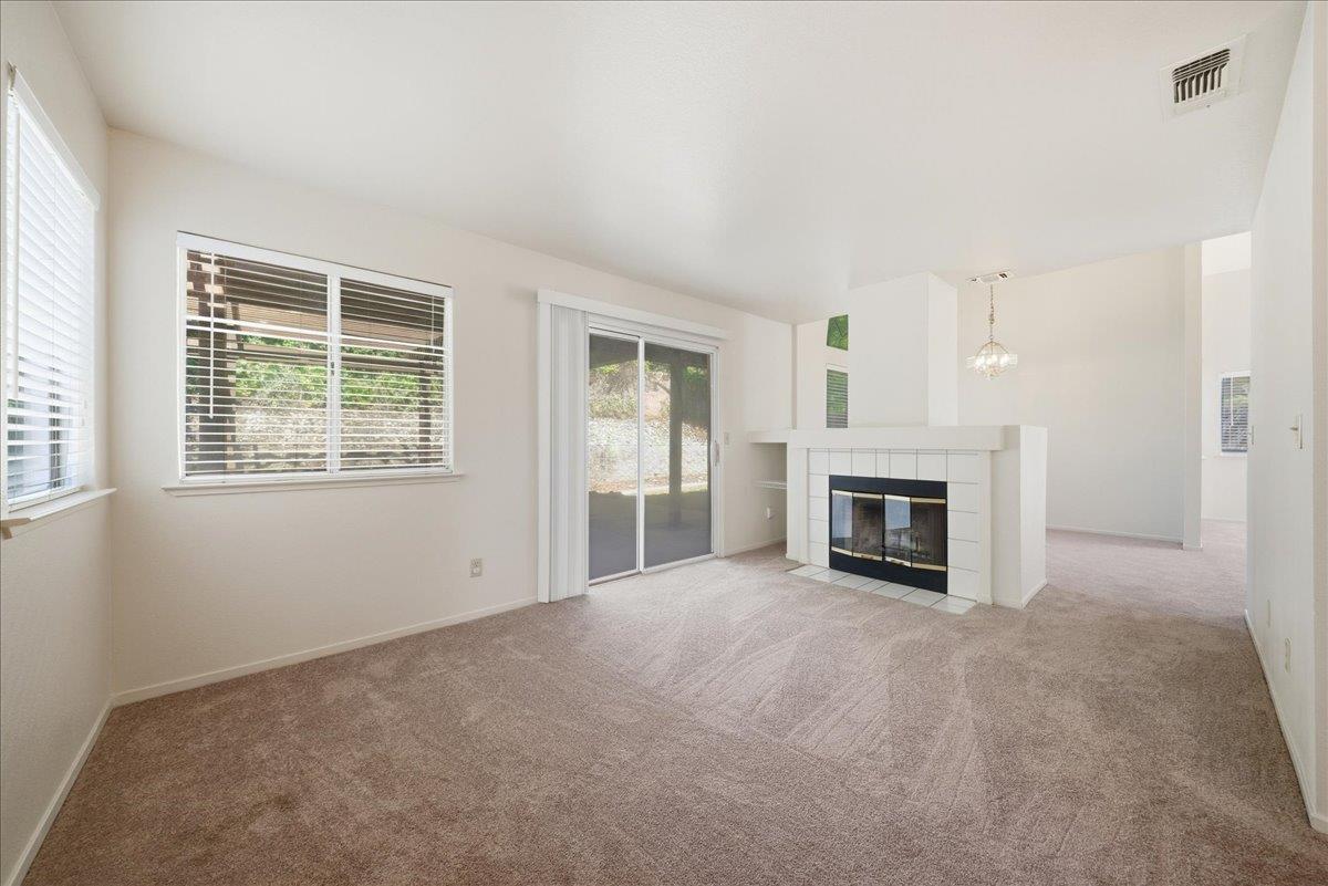 8317 Bramble Bush Circle Antelope, CA 95843 - Photo 9 of 34
