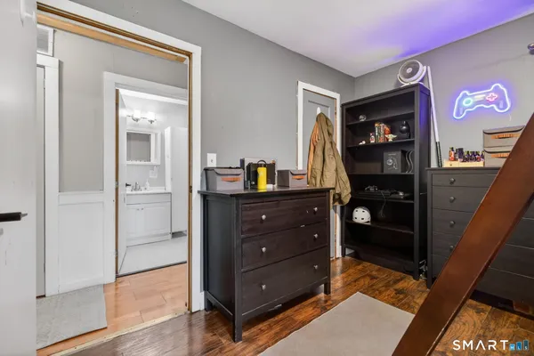 $275,500 | 11 Carol Court, Groton, CT 06340