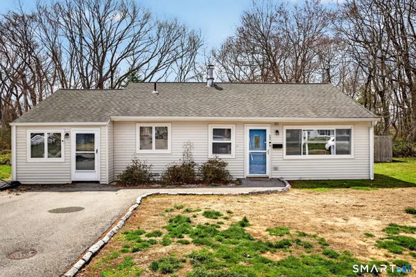 $275,500 | 11 Carol Court, Groton, CT 06340