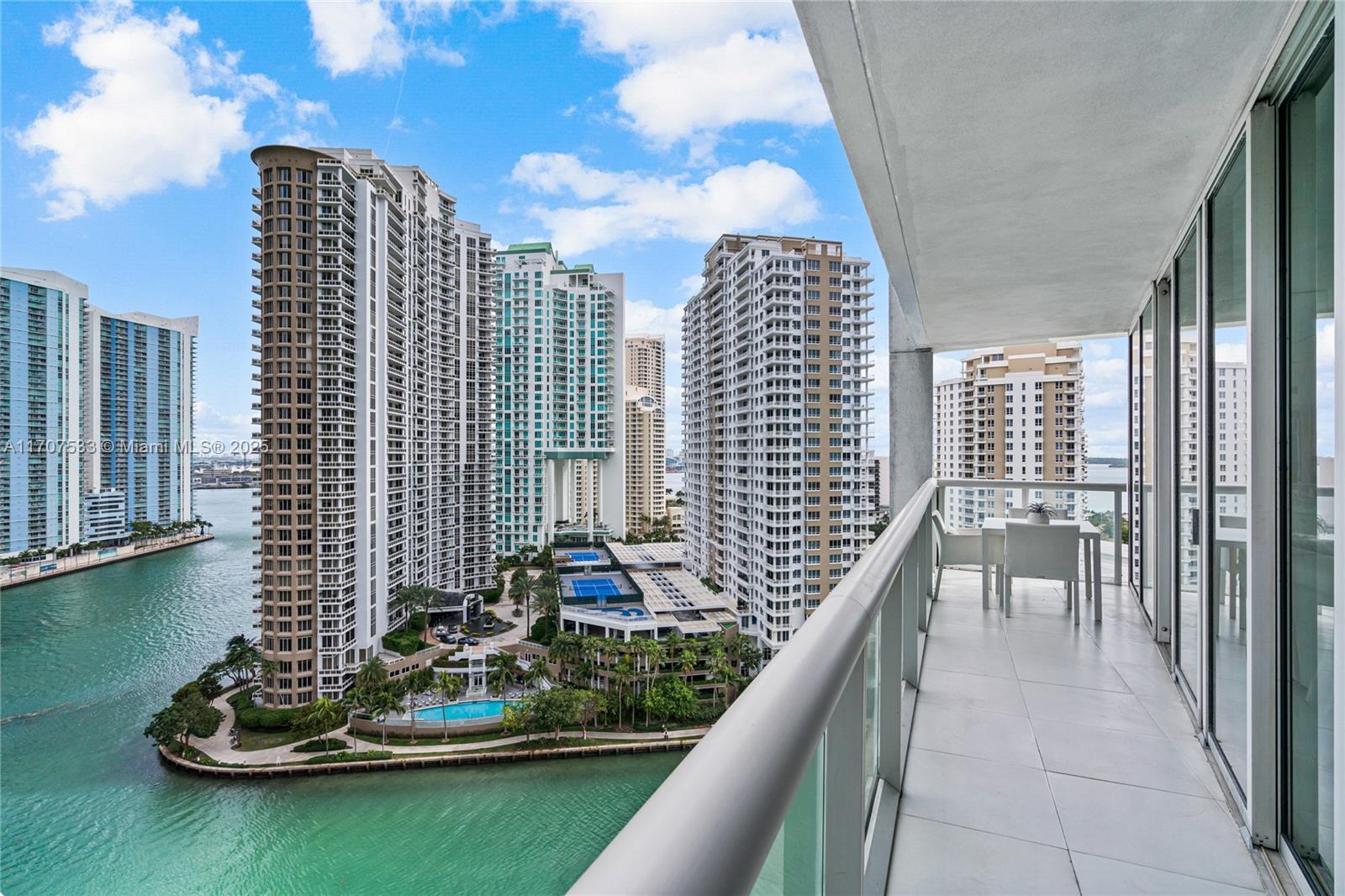 495 Brickell Avenue, Unit 1702 Miami, FL 33131 - Photo 2 of 61