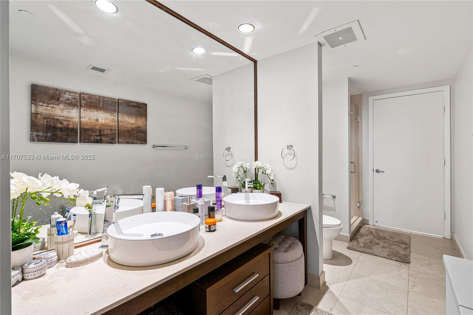 495 Brickell Avenue, Unit 1702 Miami, FL 33131 - Photo 31 of 61