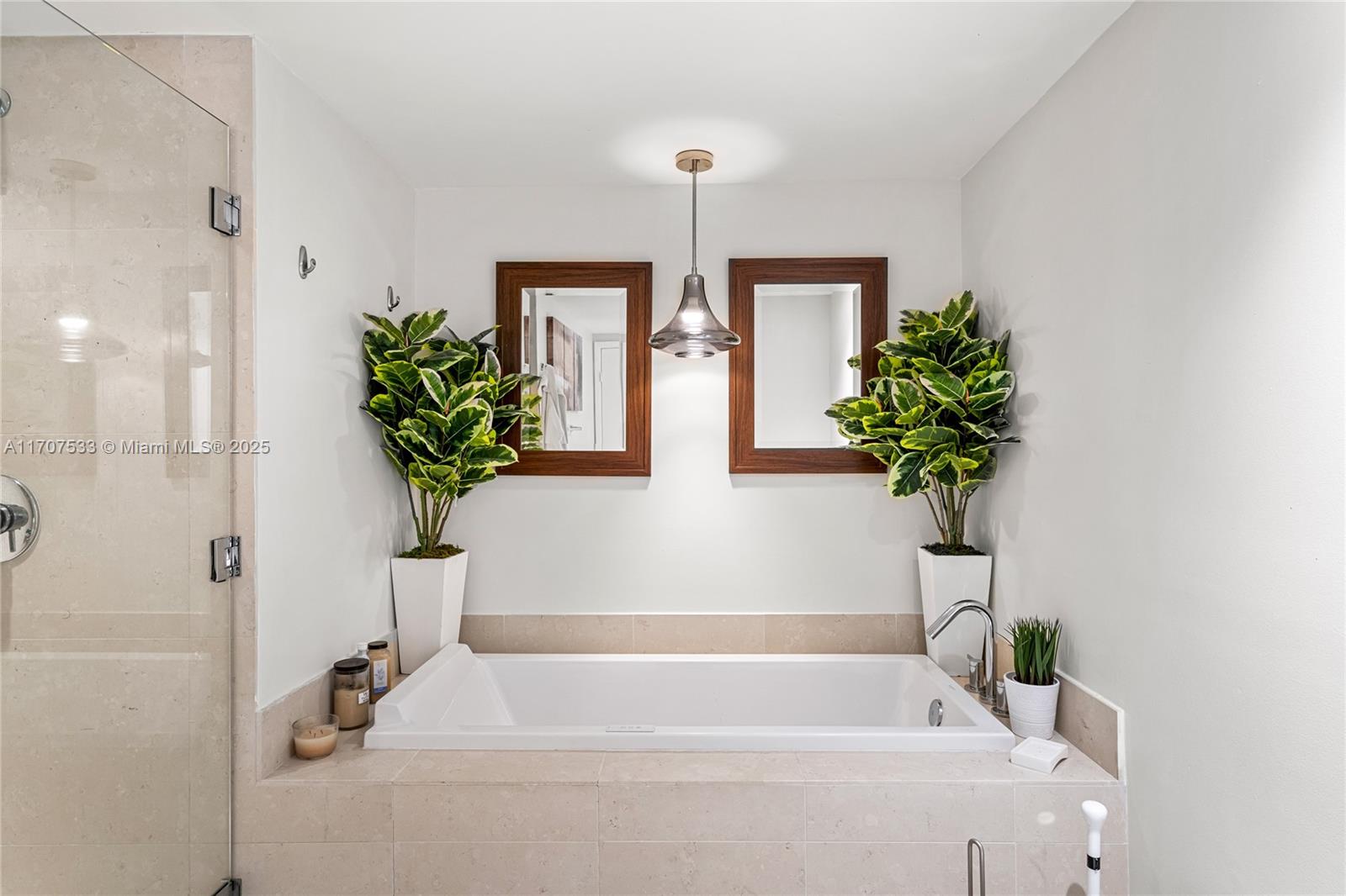 495 Brickell Avenue, Unit 1702 Miami, FL 33131 - Photo 38 of 61