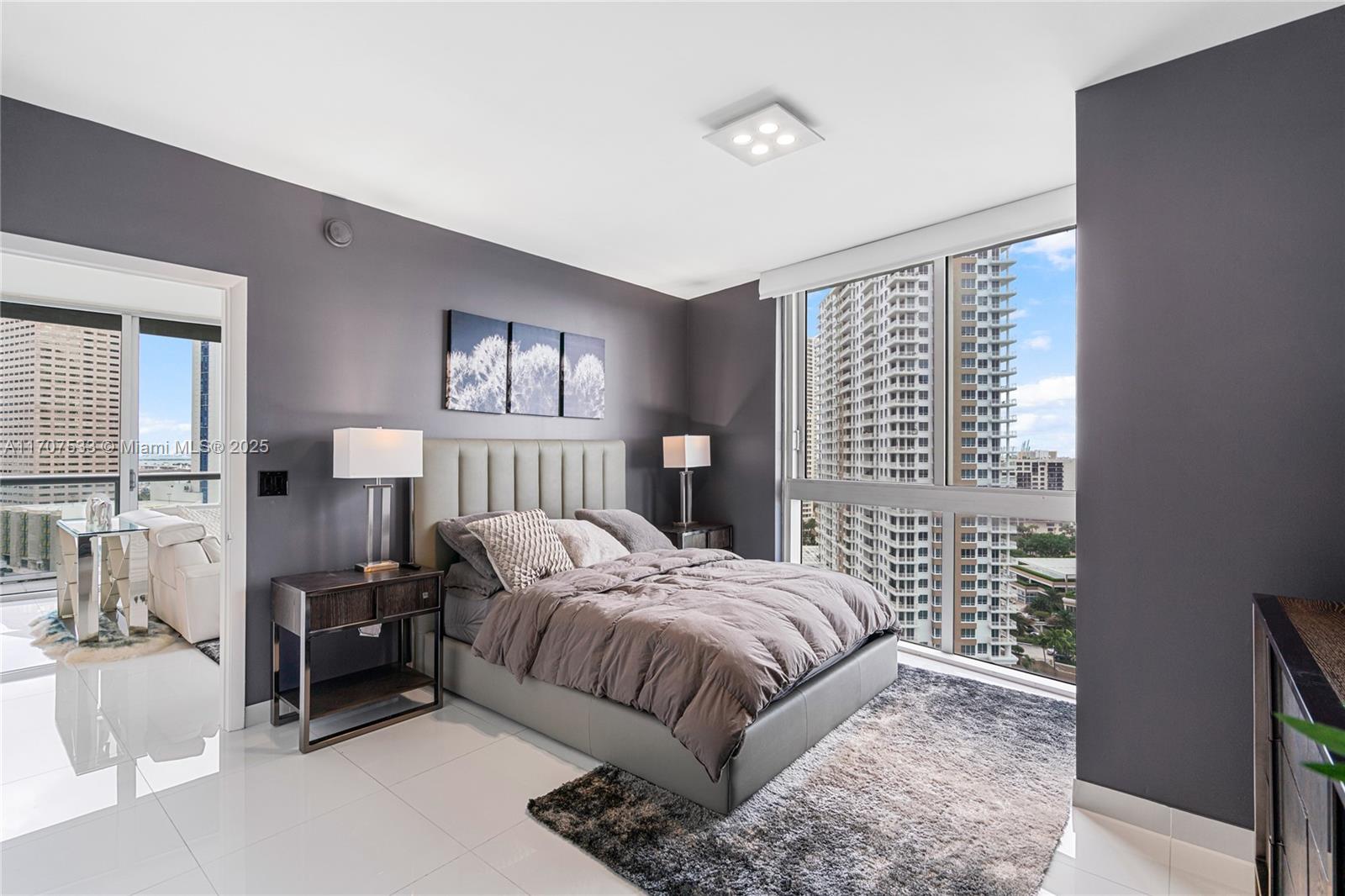 495 Brickell Avenue, Unit 1702 Miami, FL 33131 - Photo 41 of 61