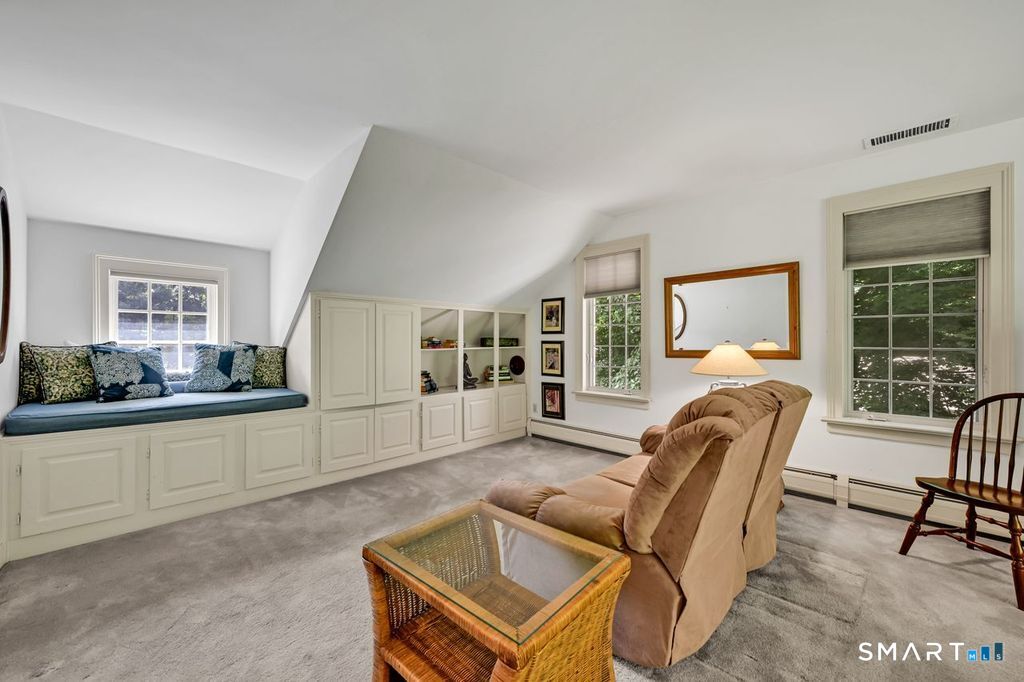 40 Ruffin Road Woodbury, CT 06798 - Photo 21 of 40