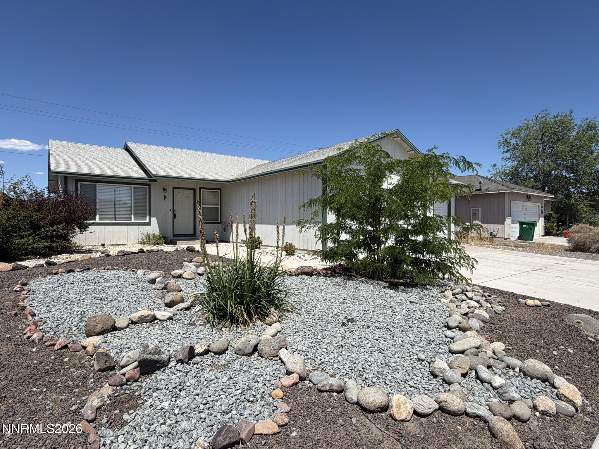 2136 Fort Bridger Road Fernley, NV 89408 - Photo 3 of 26 IMG_0489
