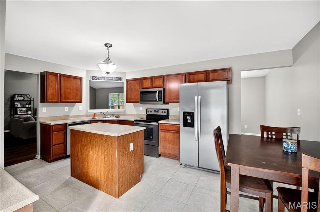 1007 Park Charles Boulevard South St. Peters, MO 63376 - Photo 13 of 44