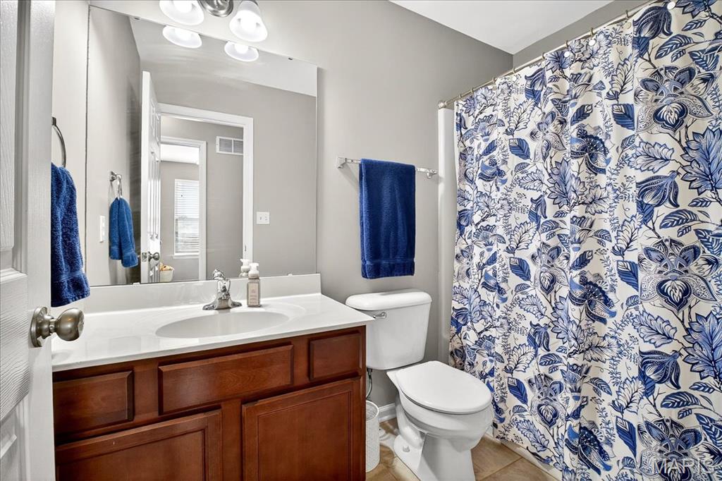 1007 Park Charles Boulevard South St. Peters, MO 63376 - Photo 17 of 44