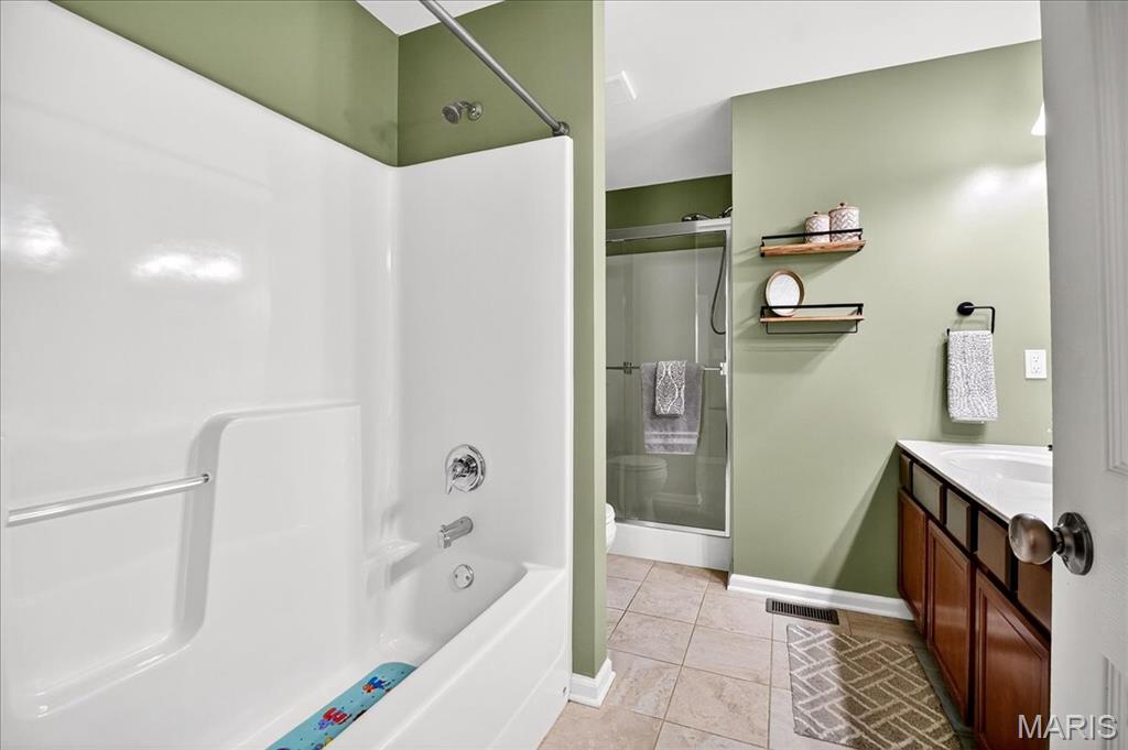 1007 Park Charles Boulevard South St. Peters, MO 63376 - Photo 23 of 44