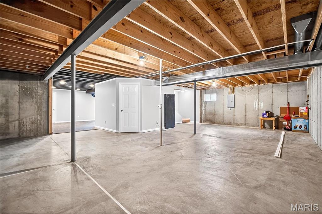 1007 Park Charles Boulevard South St. Peters, MO 63376 - Photo 31 of 44