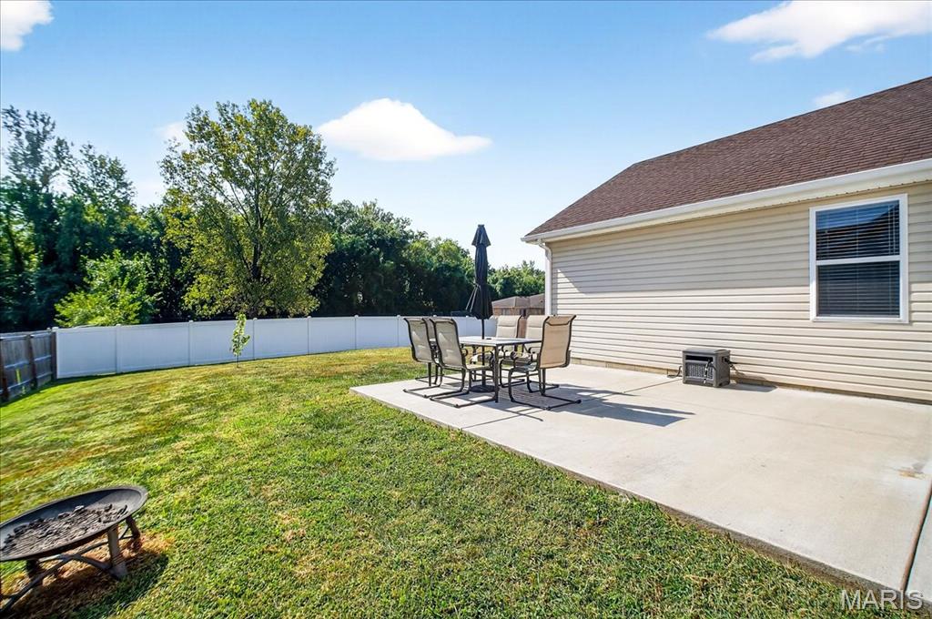 1007 Park Charles Boulevard South St. Peters, MO 63376 - Photo 34 of 44