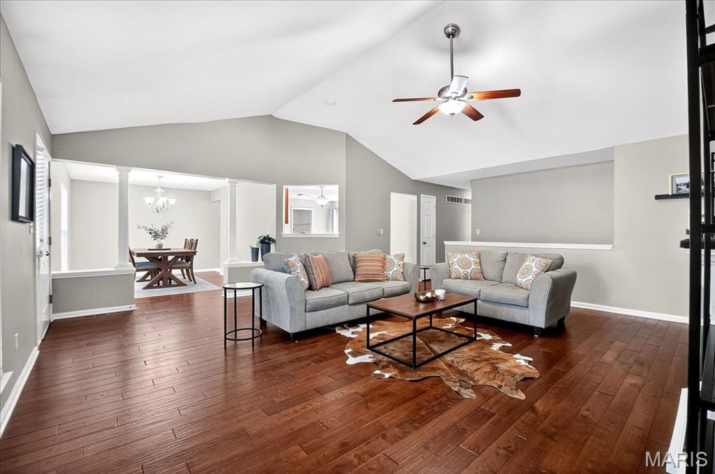 1007 Park Charles Boulevard South St. Peters, MO 63376 - Photo 10 of 44