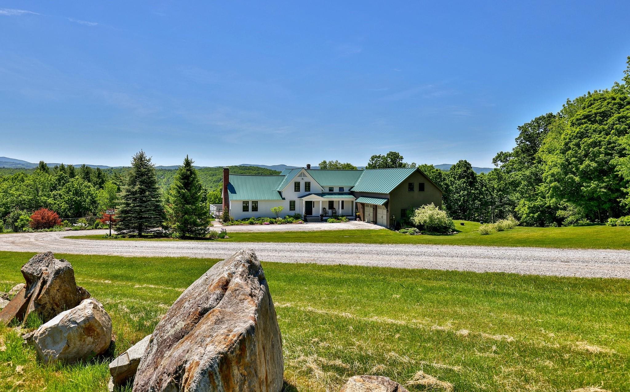 514 Robinson Road Shrewsbury, VT 05738 - Photo 4 of 39